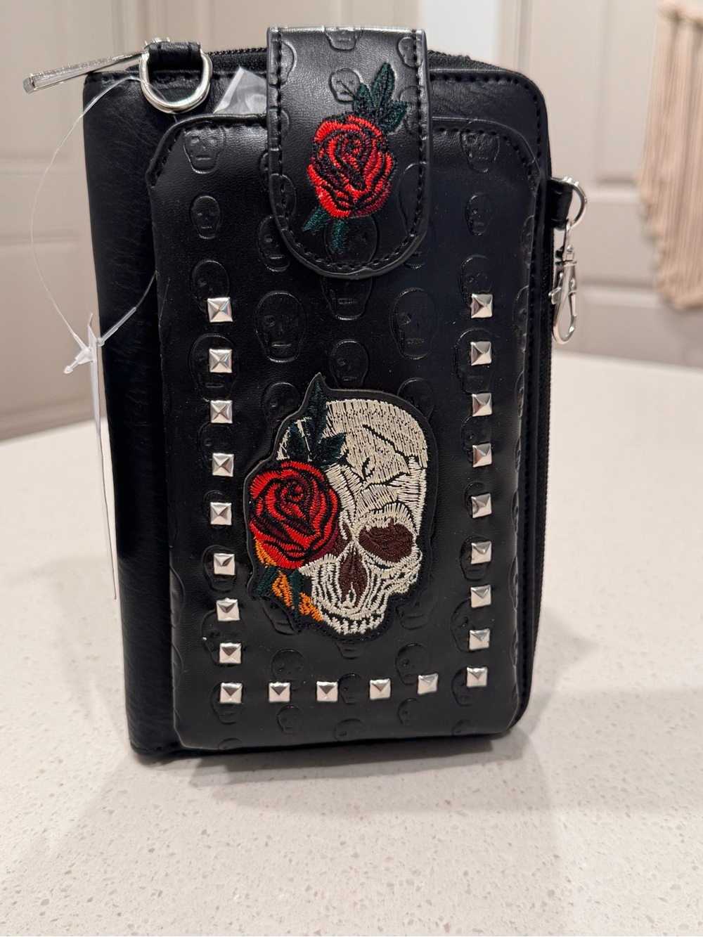 NWT Skull & Rose Embroidered Crossbody Phone Wallet Bag Studded Gothic Black
